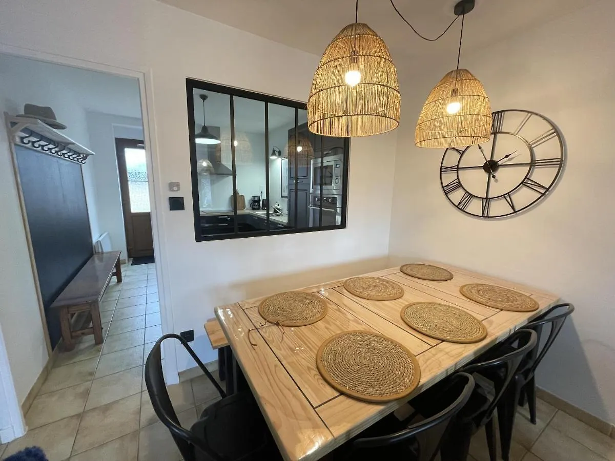 Holiday home Gite Du Vieux Morat Saint-Bonnet-Troncais